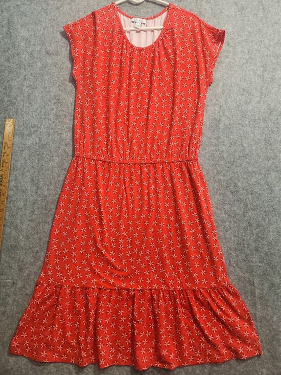 Co Dresses & Skirts - D&Co Denim & Company Red Floral Print Midi Dress Women's Medium Short Sleeve